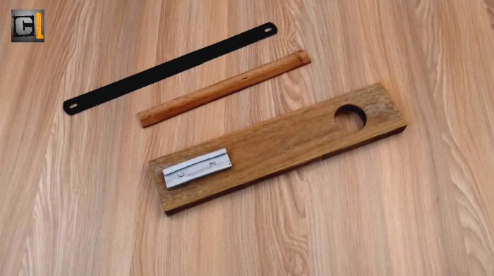 Как сделать простенькую ножовку с двигателем 12 В