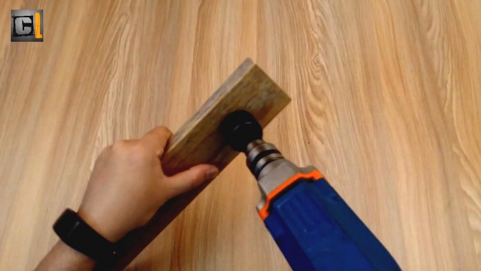 Как сделать простенькую ножовку с двигателем 12 В