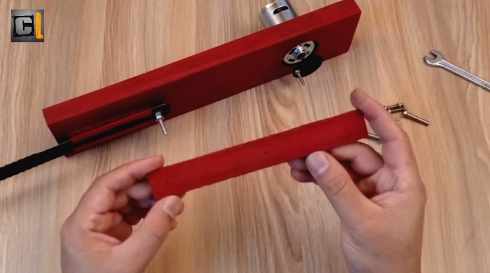 Как сделать простенькую ножовку с двигателем 12 В