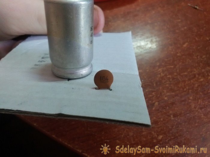 Простой усилитель на TDA2822