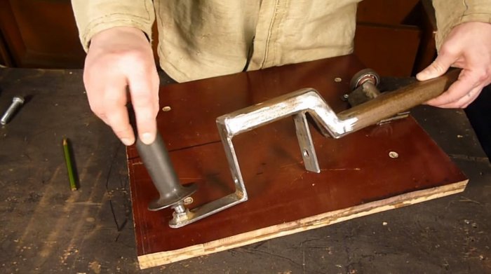 Стойка для болгарки или маятниковая пила из УШМ