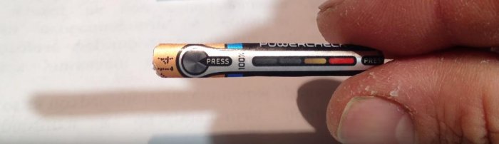 Индикатор температуры из батарейки Duracell