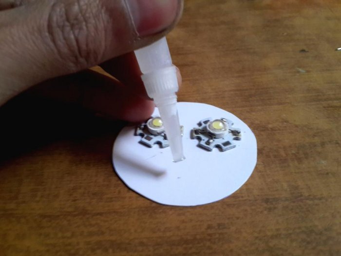 Самодельная LED лампа на 3 Вт