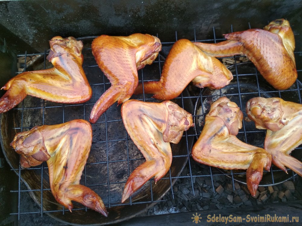 Как закоптить курицу горячее