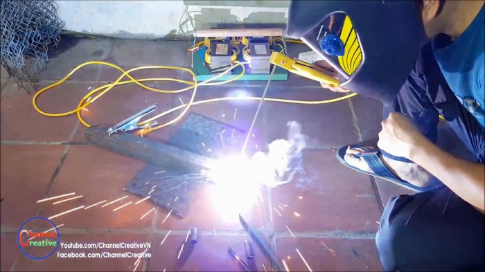 Сварочный аппарат из четырех микроволновок