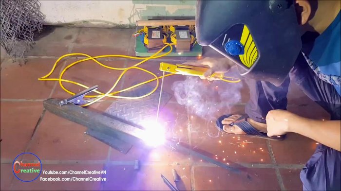 Сварочный аппарат из четырех микроволновок