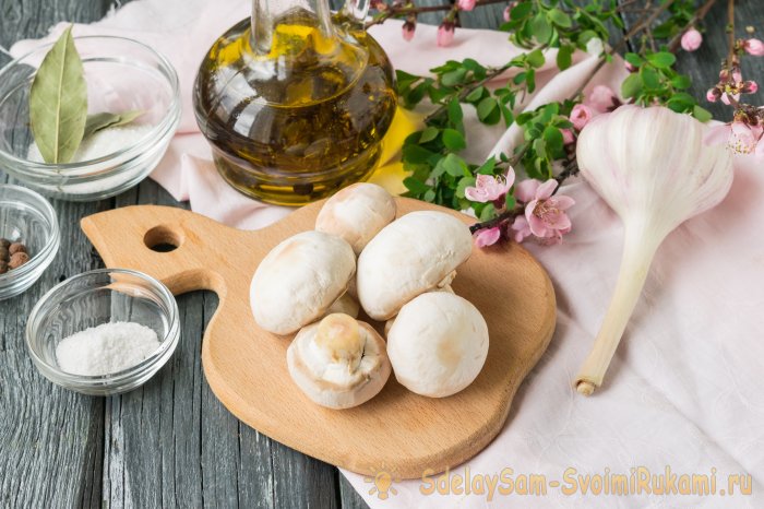 Быстрые маринованные шампиньоны за 1 сутки