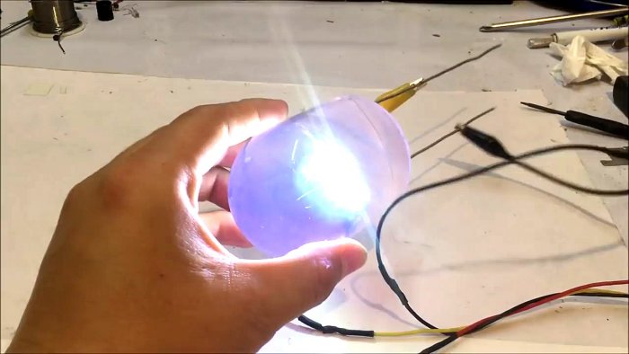 Как сделать огромный светодиод LED – Своими Руками