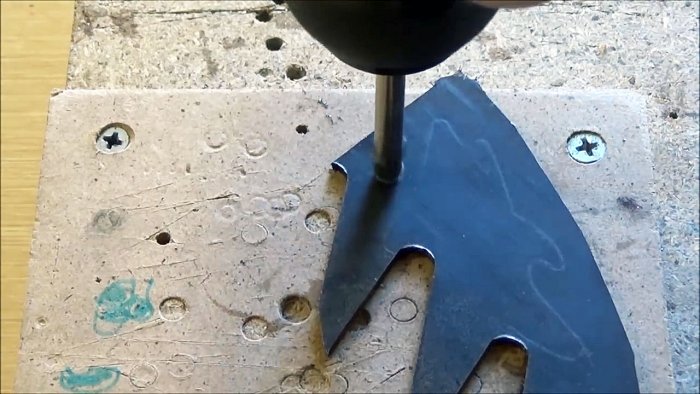 Как просверлить любую быстрорежущую сталь сверлом по кафелю