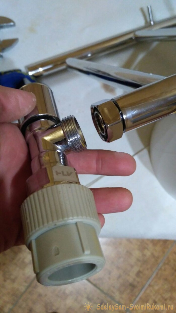 Установка полотенцесушителя своими руками