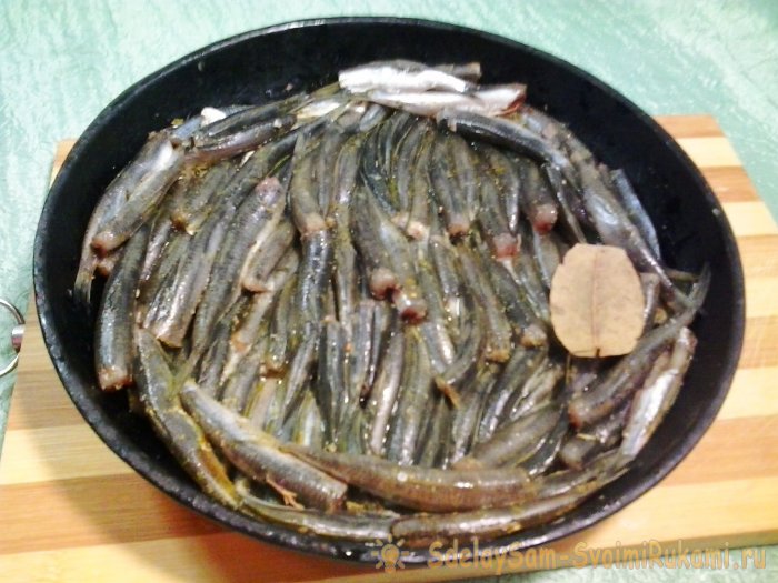 Как приготовить шпроты в домашних условиях