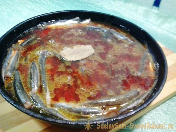 Как приготовить шпроты в домашних условиях