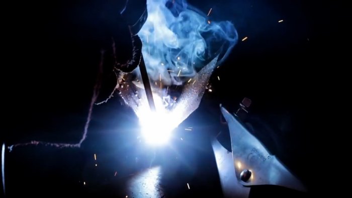 Сварочный аппарат на 200 А из микроволновок