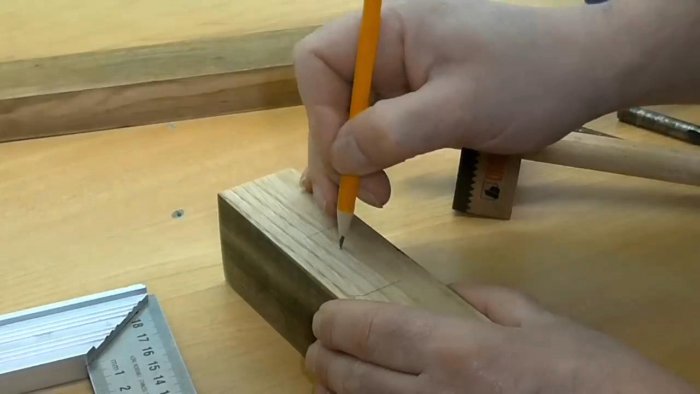 Изготовление гнезда под шип при помощи сверлильного станка