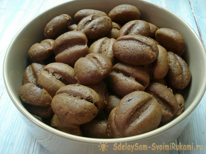 Оригинальное печенье для кофеманов