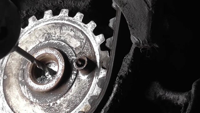 Обломился винта шкива коленвала