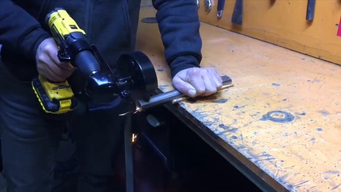 Шлифовально отрезная насадка для шуруповерта своими руками