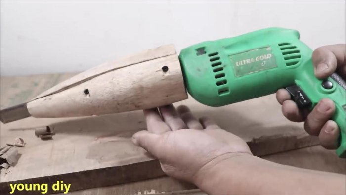 Собираем стамеску с электроприводом из дрели