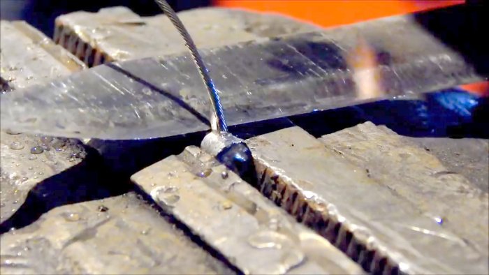 Отливка бобышки троса своими руками