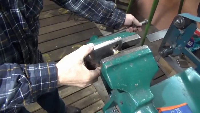 Самодельный резьбонарезной станок