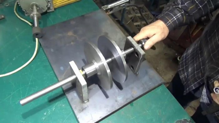 Самодельный резьбонарезной станок