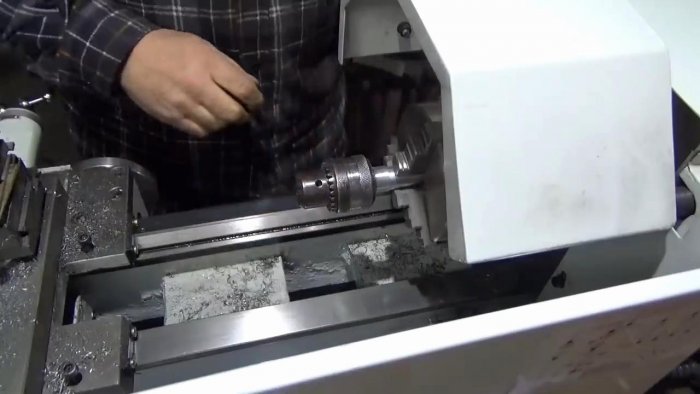 Самодельный резьбонарезной станок