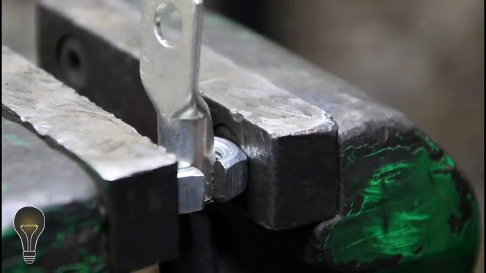 Как обжать наконечник с помощью гайки