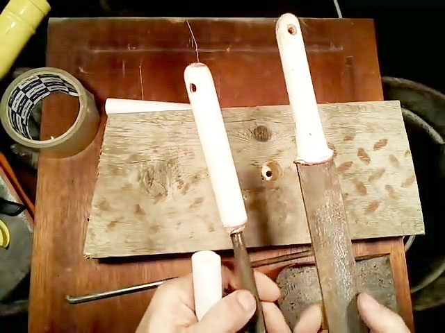 Как сделать рукоятку для инструмента из пластиковой трубы