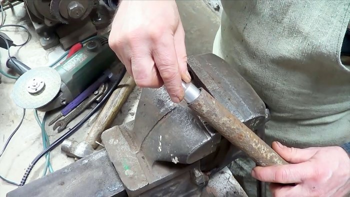 Сломался Dremel  не беда его может заменить болгарка