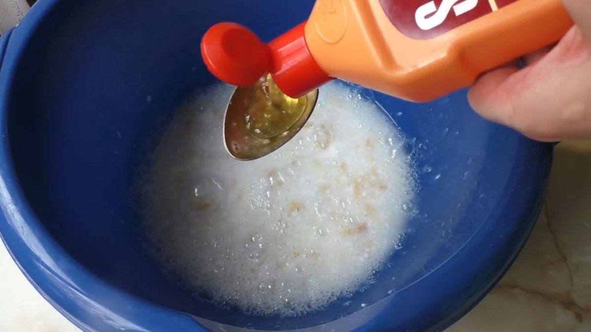 Как легко очистить грязную кастрюлю от нагара