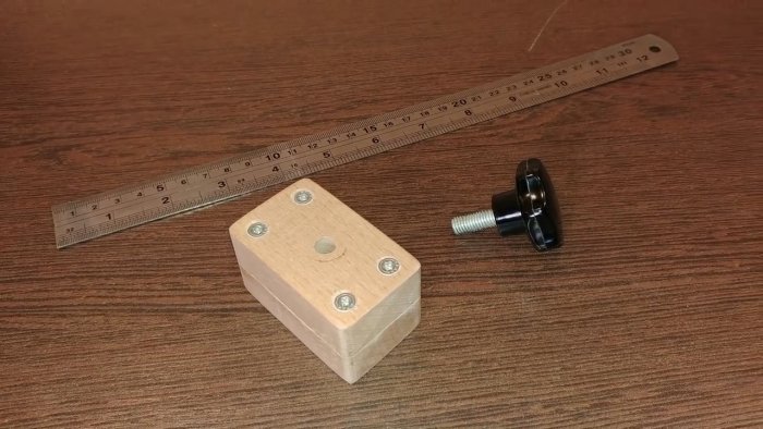 Самодельный разметочный рейсмус незаменимая вещь для столяра плотника и другим