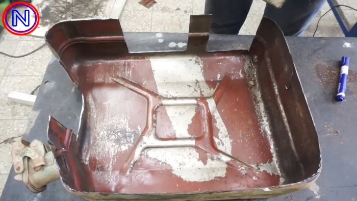 Переносная чудо печь из старой канистры своими руками