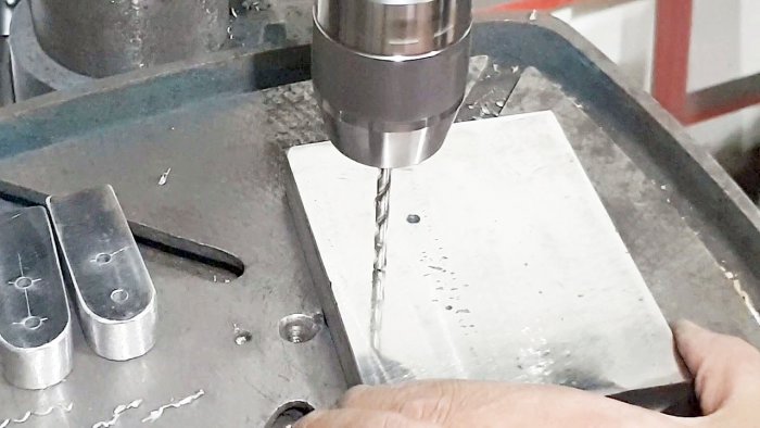 Самодельный ручной станок для гибки цепных звеньев