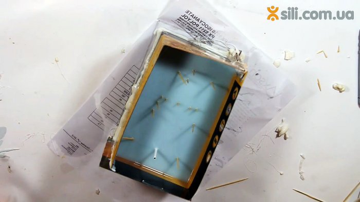 Льем тонкостенные детали из прозрачного пластика своими руками