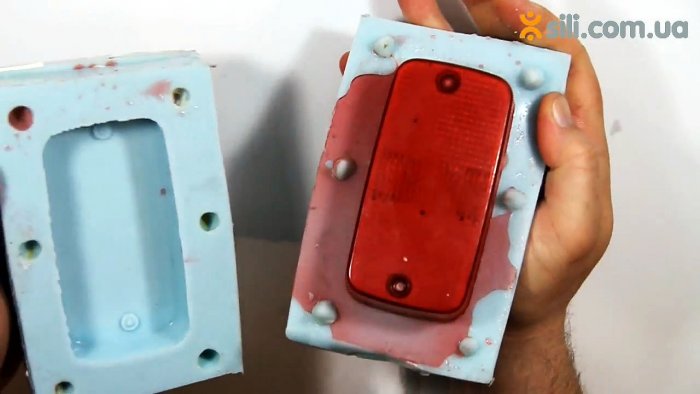 Льем тонкостенные детали из прозрачного пластика своими руками