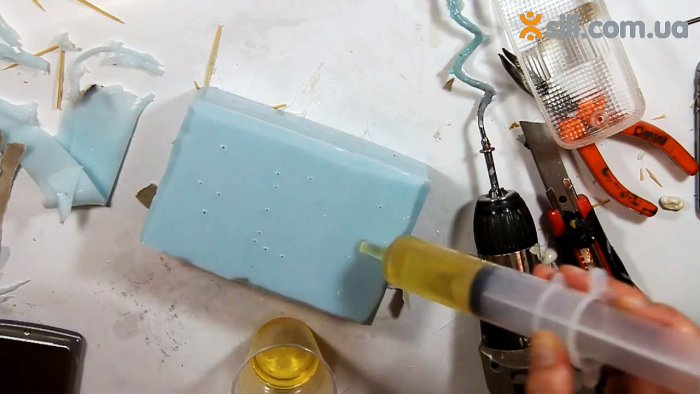 Льем тонкостенные детали из прозрачного пластика своими руками