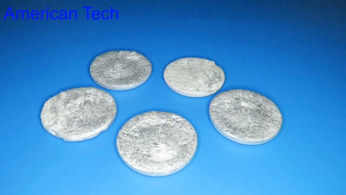 Переплавляем алюминиевые банки в слитки в домашних условиях