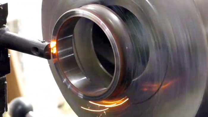 Какой резец возьмет подшипник