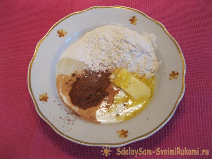 Кекс в микроволновой печи за 5 минут