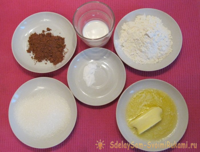 Кекс в микроволновой печи за 5 минут