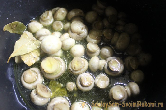 Как приготовить маринованные шампиньоны за 15 минут