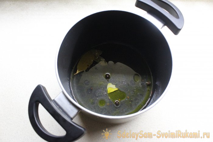 Как приготовить маринованные шампиньоны за 15 минут