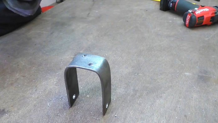 Стойка для болгарки из ручки от детского велосипеда