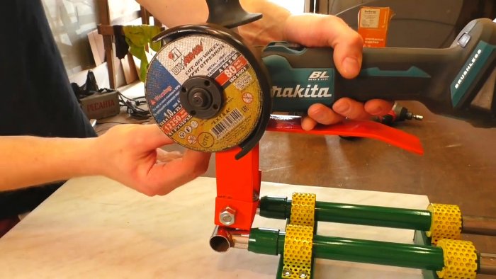 Стойка для болгарки из ручки от детского велосипеда