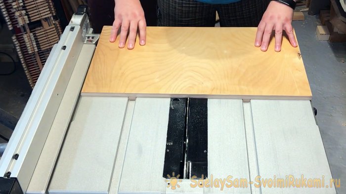 Торцовочная каретка шипорезка для ящичного соединения