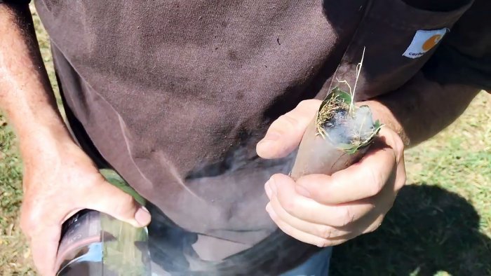 Как разжечь огонь с помощью бутылки