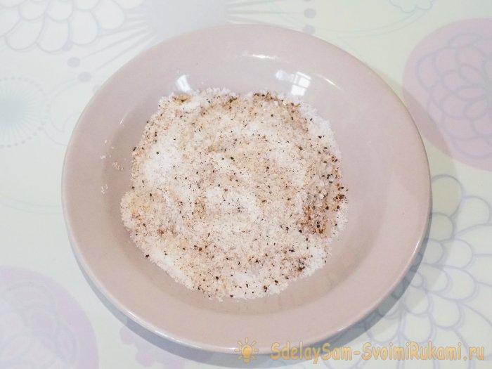 Как засолить свиную грудинку