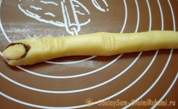 Пальцы ведьмы готовим печенье на Хэллоуин