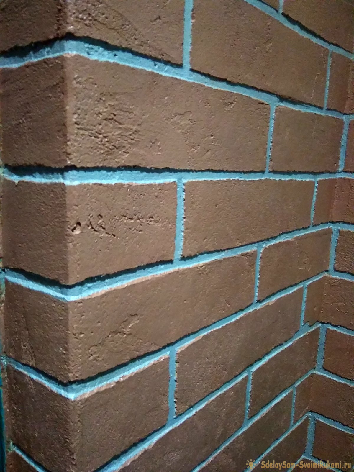 Сделать стенку под кирпич в квартире своими руками