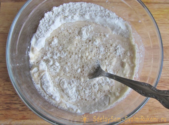 Тонкое тесто для пиццы